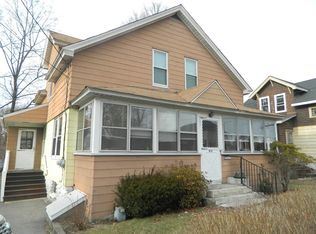 611 Sunderland Rd, Worcester, MA 01604