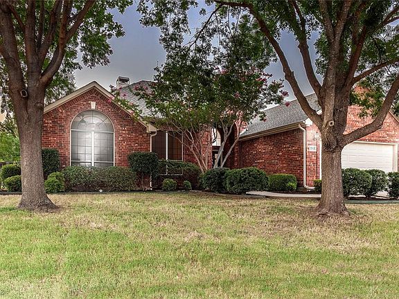 3rd image of 1516 Wildflower Ln