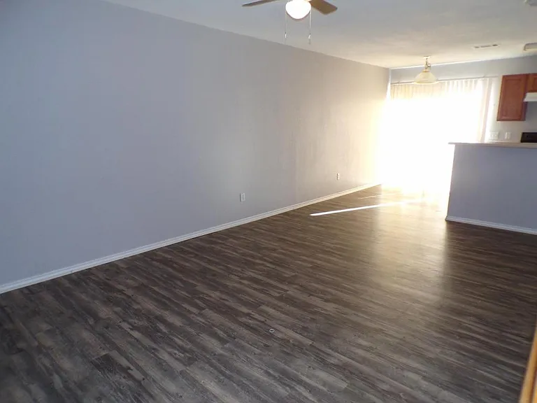 5908 Greengate Dr #C — Photo 2