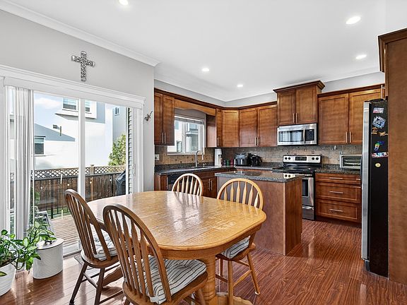 5th image of 2363 157a St