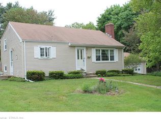 107 Gill St, Colchester, CT 06415