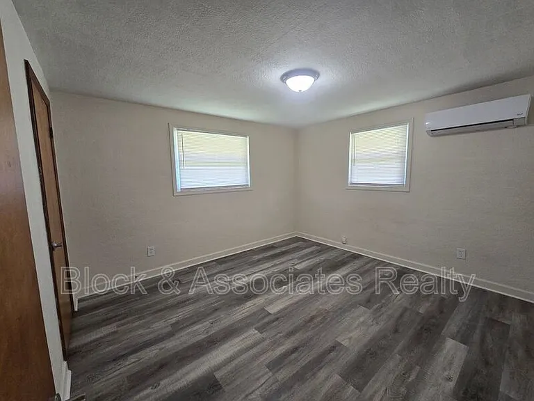 506 Eden Ter — Photo 8