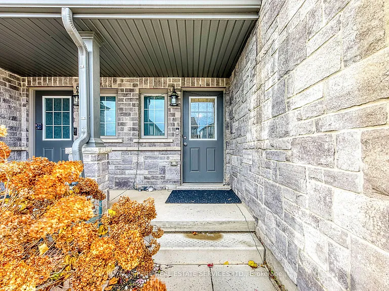 60 Netherwood Rd #28 — Photo 16