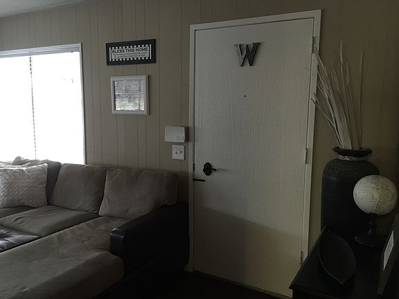 5th image of 2700 E Valley Pkwy Space 278