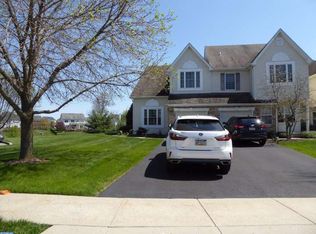 925 Bentley Ct, Chalfont, PA 18914