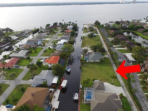 2nd image of 1826 Cherie Ln