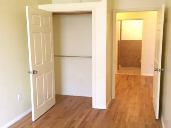 82 Devoe Street image 2 of 6