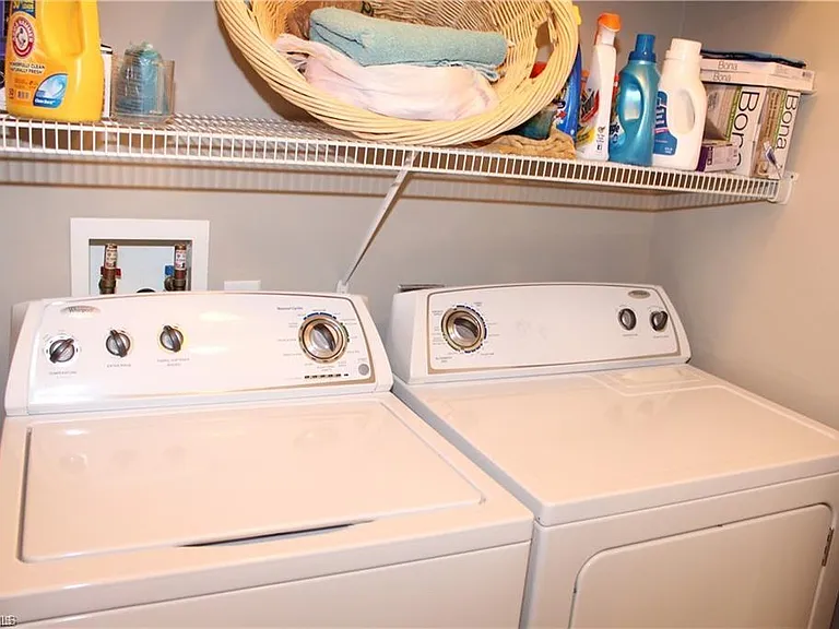 1400 Tiffany Ln #2406 — Photo 17