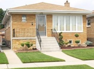 6152 W 64th St, Chicago, IL 60638