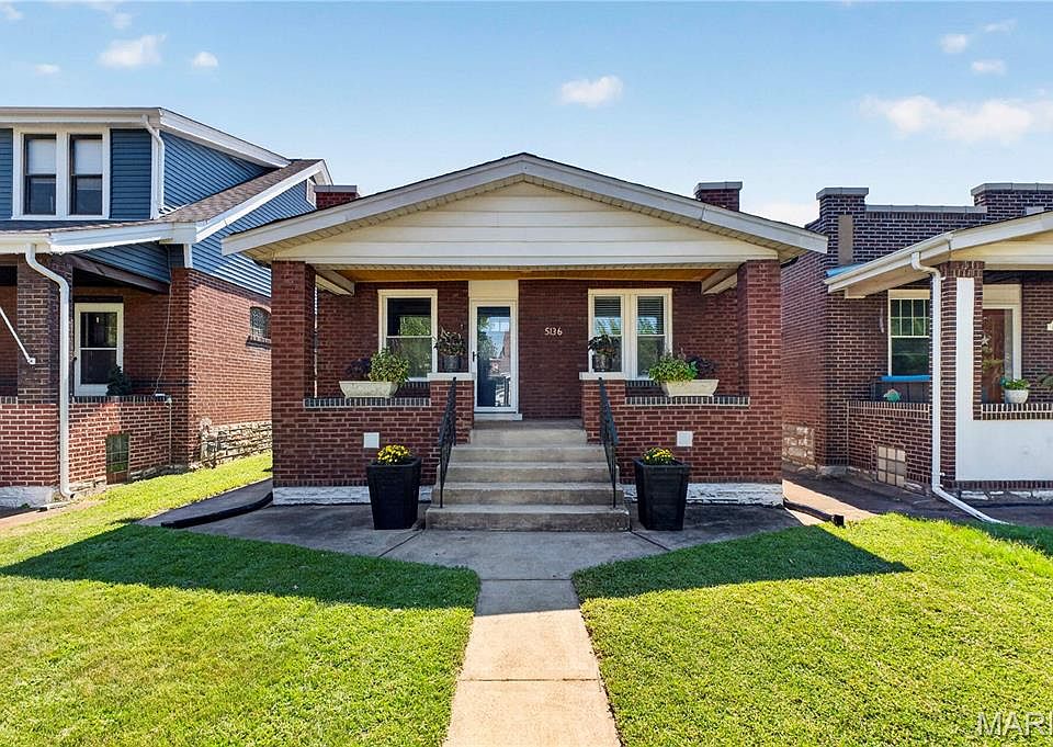 1st image of 5136 Rosa Ave