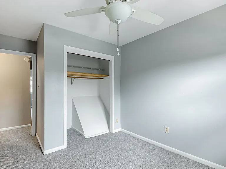 945 Indian Cir — Photo 22