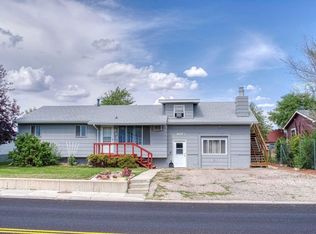 907 E 4th St, Gillette, WY 82716