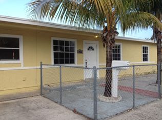 6004 Lake Ave, West Palm Beach, FL 33405