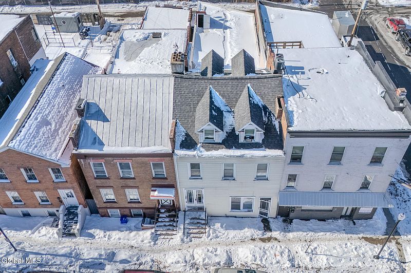 2nd image of 277 4th Street