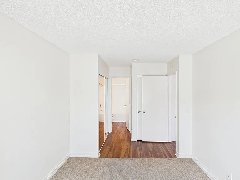 Available Apartment in North Park — Photo 28