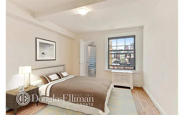 Sold by Douglas Elliman | media 23