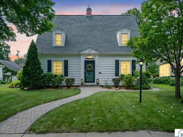 1616 N 4th St, Mankato, MN 56001