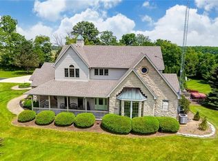 2201 S Parkview Rd, Mechanicsburg, OH 43044