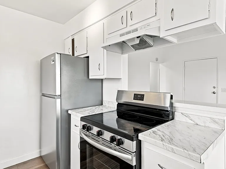 220 E Yucca St #24 — Photo 15