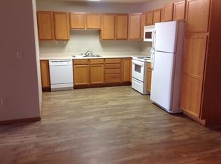 Northwest Apartments 3553, Grand Forks, ND 58203