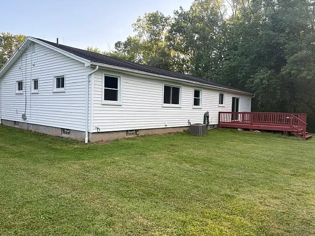 3 bed, 1.5 bath, 1558 sqft, $2,900 — Photo 3