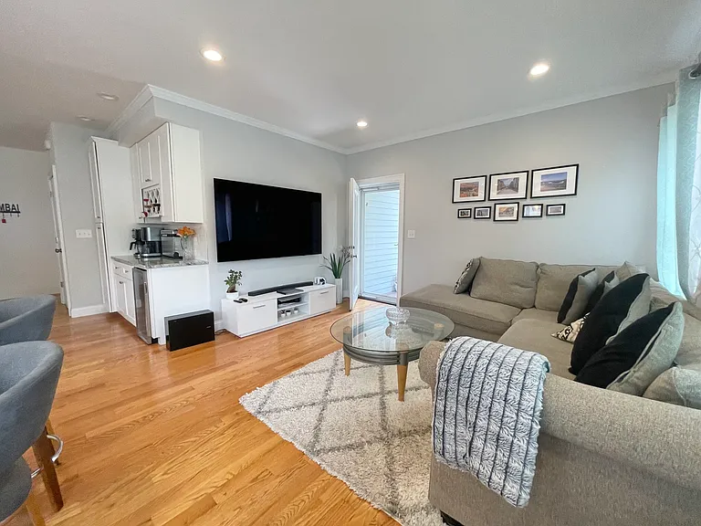 58 Starbird Ave #1 — Photo 3