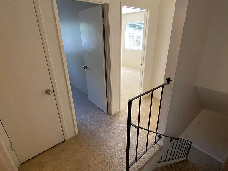 1864 Roca Ct — Photo 10