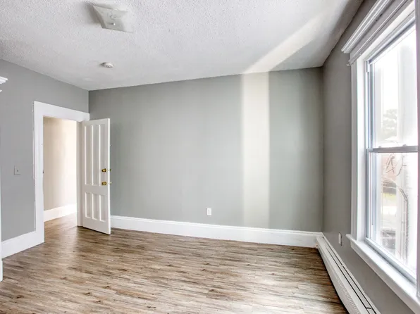 550-560 Atlantic Street, 550-560 Atlantic Ave #1dfb2401e, Bridgeport, CT 06604