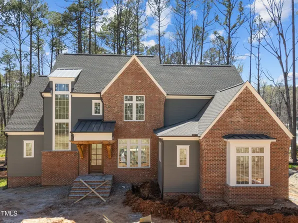 1425 Lake Adventure Ct, Raleigh, NC 27613