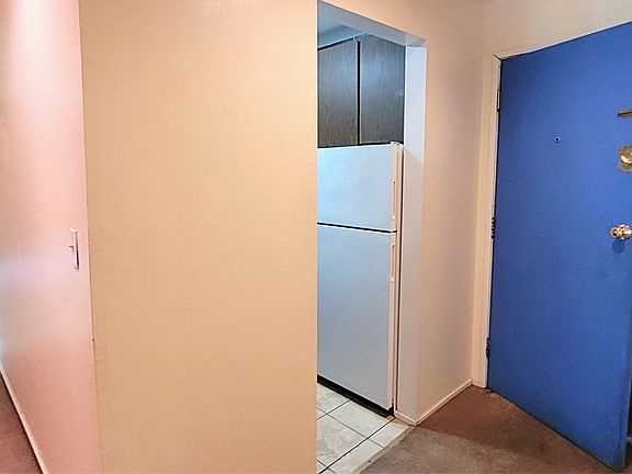 2nd image of 207 Ballard St APT 305