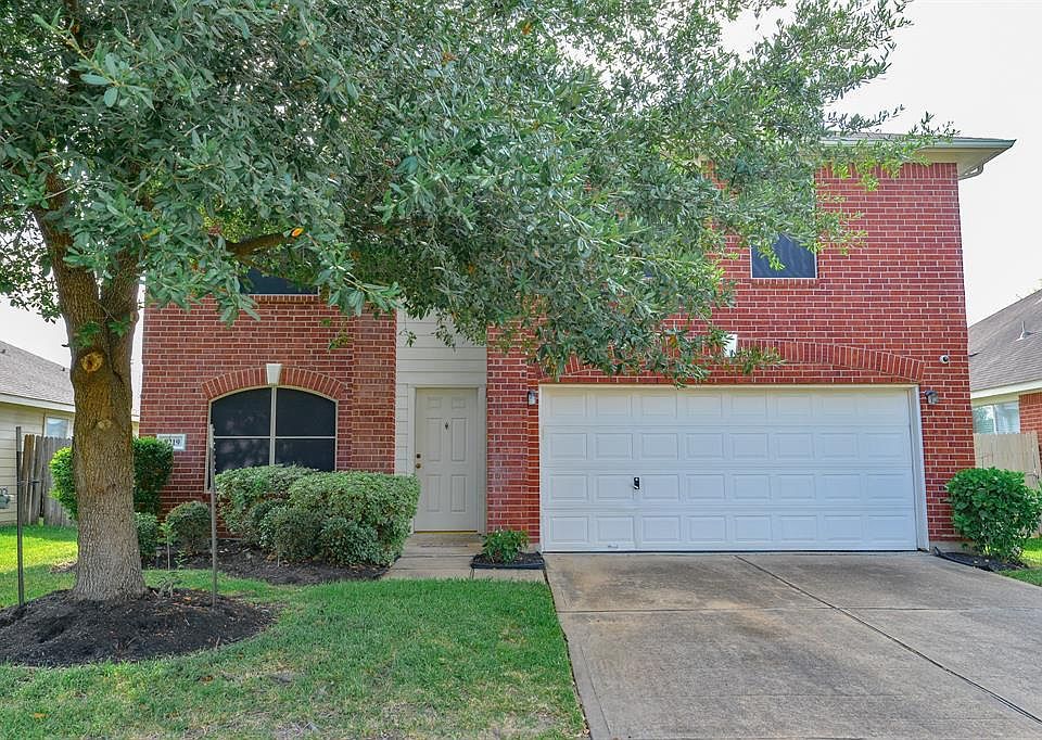 1st image of 8219 Wahl Manor Ct