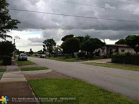 5th image of 1840 NW 26th Ave