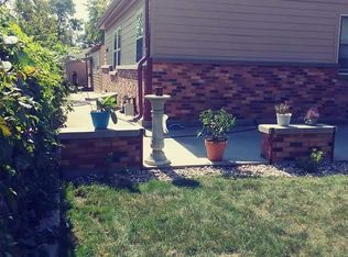 1303 E 1st Ave, Mitchell, SD 57301