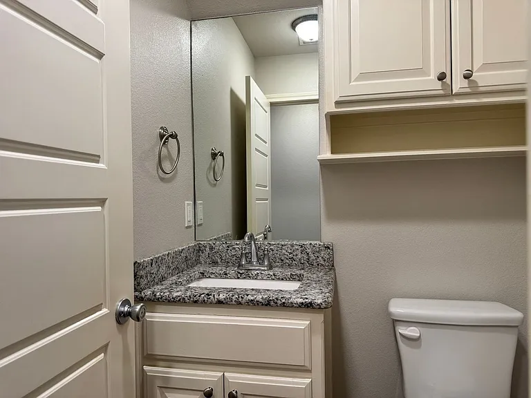 2300 Airline Dr #2305 — Photo 17