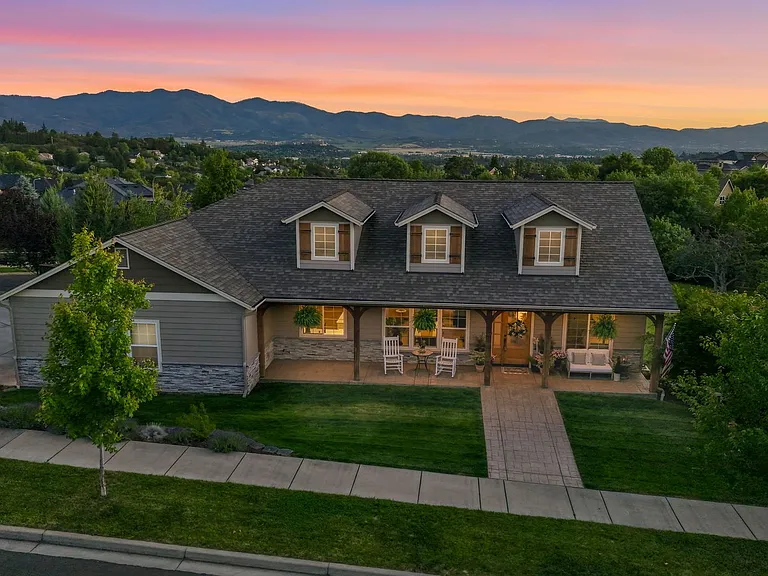 4432 Vista Pointe Dr — Photo 16