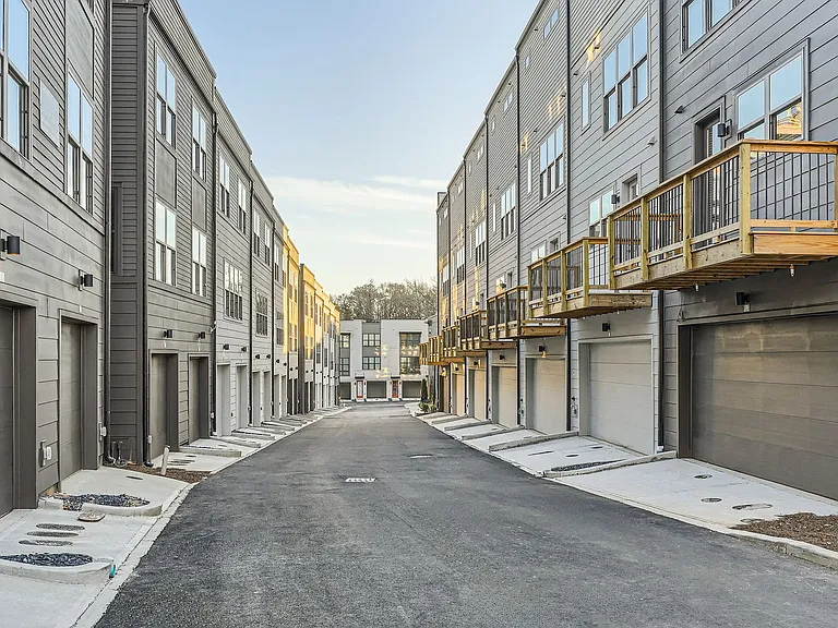 EastWood Townhomes — Photo 21