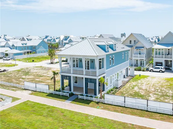 145 Barefoot Ln, Port Aransas, TX 78373