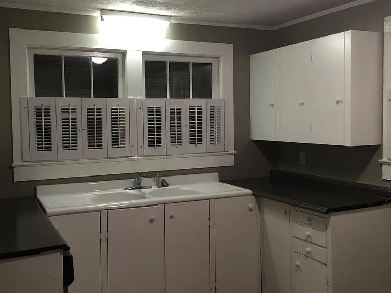 1001 Old Buncombe Rd — Photo 14