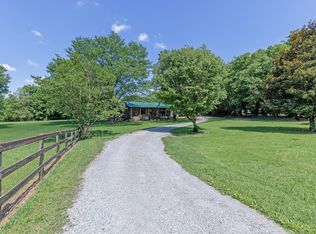 2361 Gideon Rd, Greenbrier, TN 37073