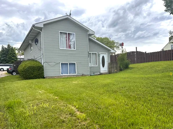 2340 Lewis Ave, North Chicago, IL 60064