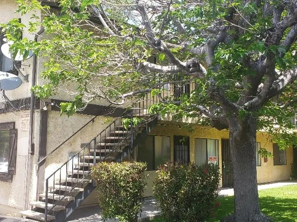 10560 Sherman Grove Ave, Sunland, CA 91040