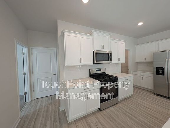 4th image of 3567 Cramer Creek Dr