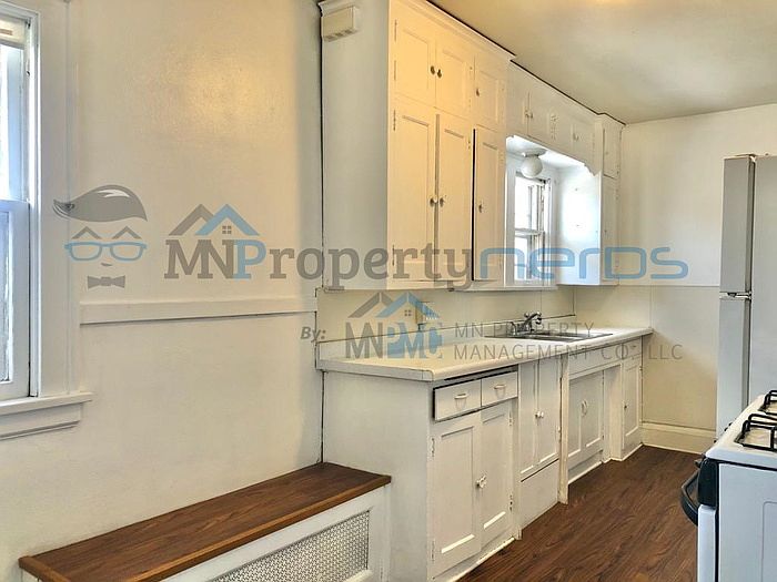 1st image of 1807 Thomas Ave W #2