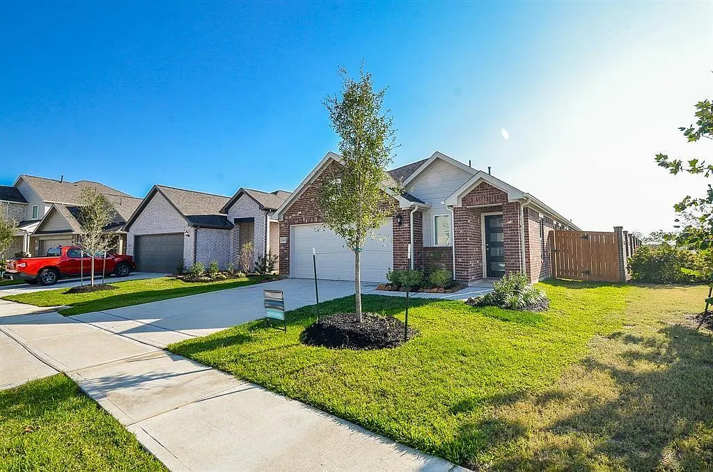 Building Photo - 7402 Sunlit Harbor Dr