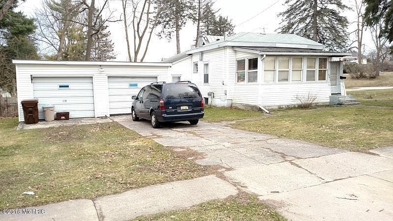 1st image of 406 Morse St