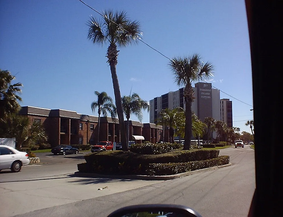 1 bed, 645 sqft, $1,900 — Photo 1