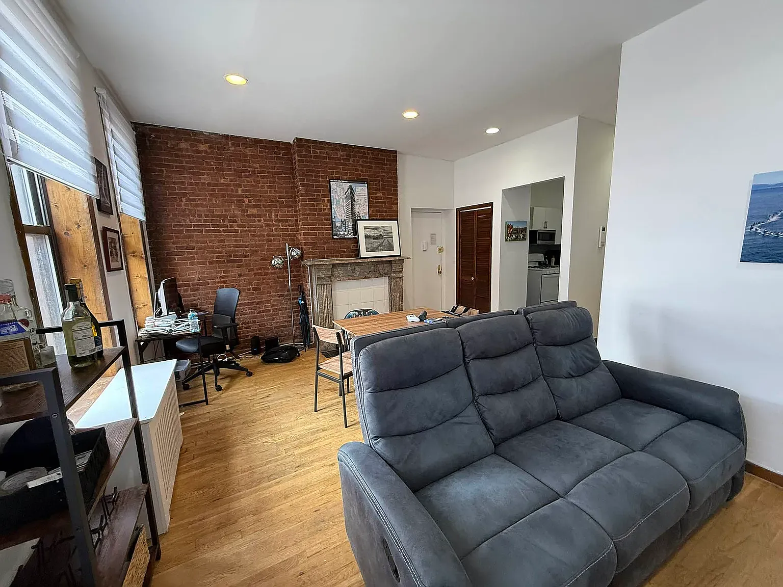 265 West 19th Street — Photo 2