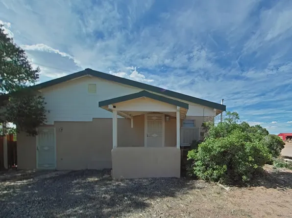 30 Sueno De Vigil Rd, Espanola, NM 87532
