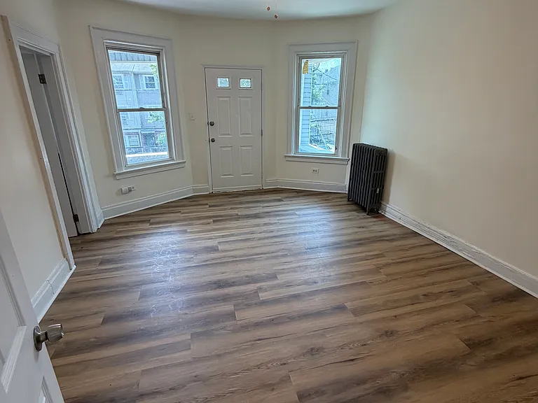 64 N 13th St #2 — Photo 2