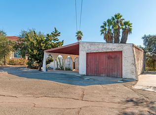 140 Lathrop Ln, El Cajon, CA 92021